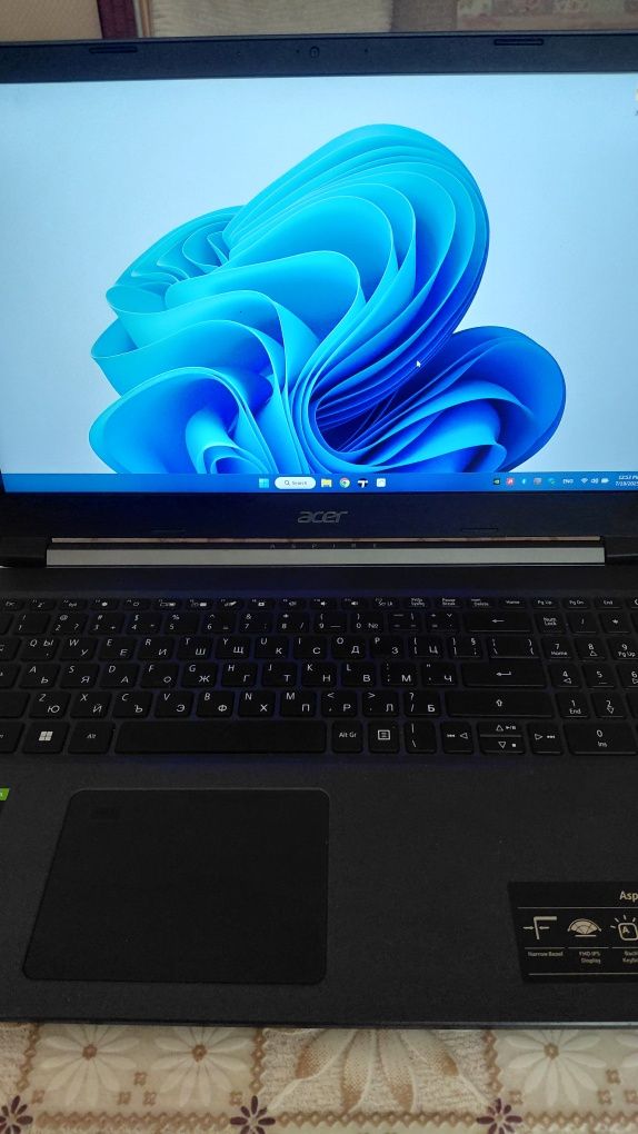 Acer Aspire 7 (A715-43G)