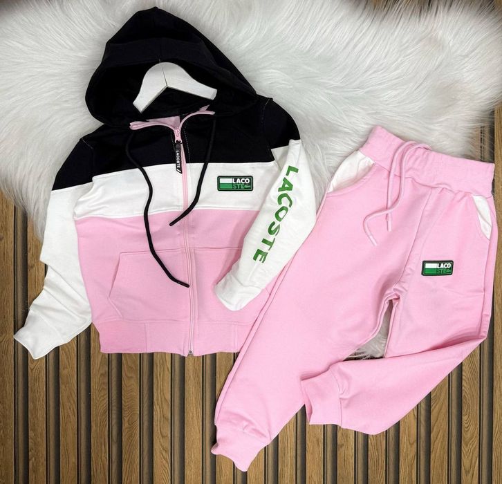 Комплекти за момичета