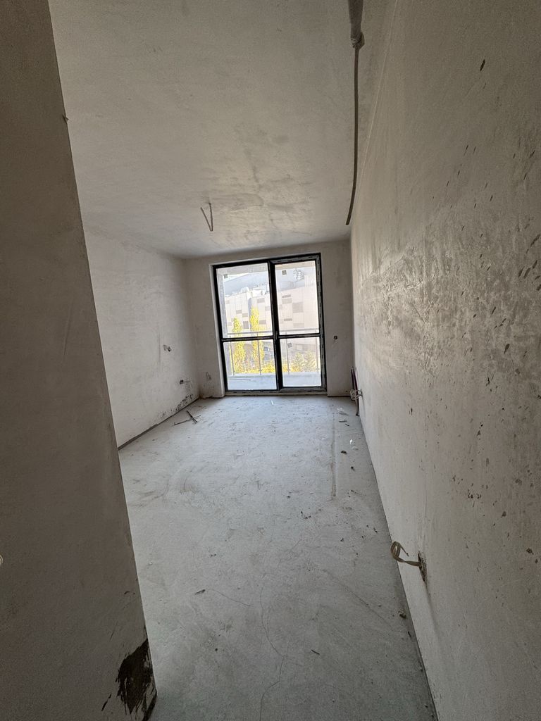 Продава се Двустаен апартамент в София, в.з. Киноцентъра - 71 кв.м за 2191 €/кв.м - Снимка #3