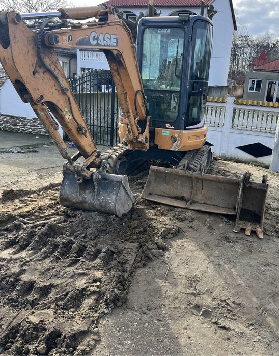 Închiriez mini excavator și mini buldo 1 cx