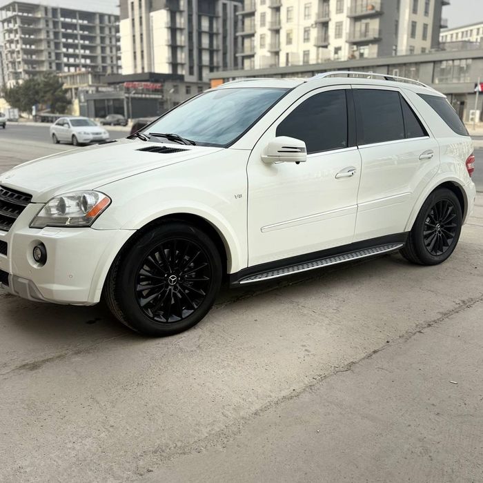Mercedez Benz ML 164 M55
Йили 2009
Пробег 193,000
Краска частично 
Уда