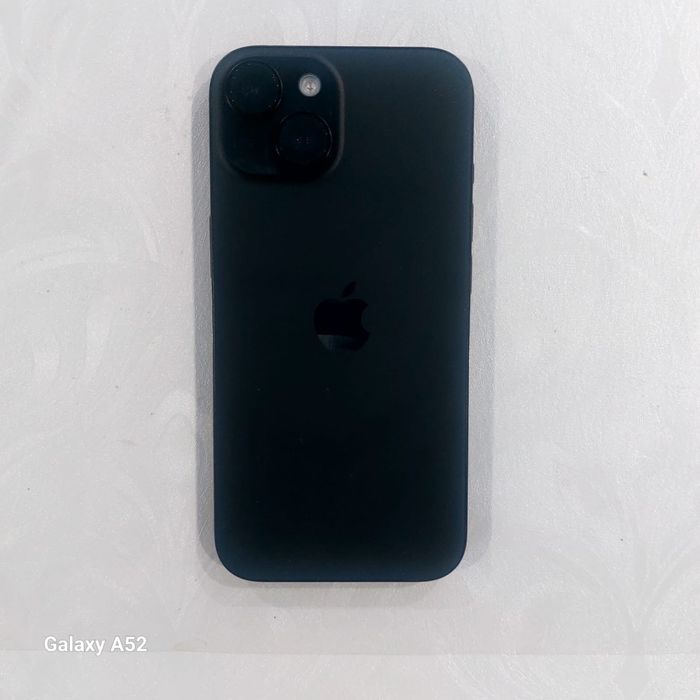 iphone 15 black/128 G