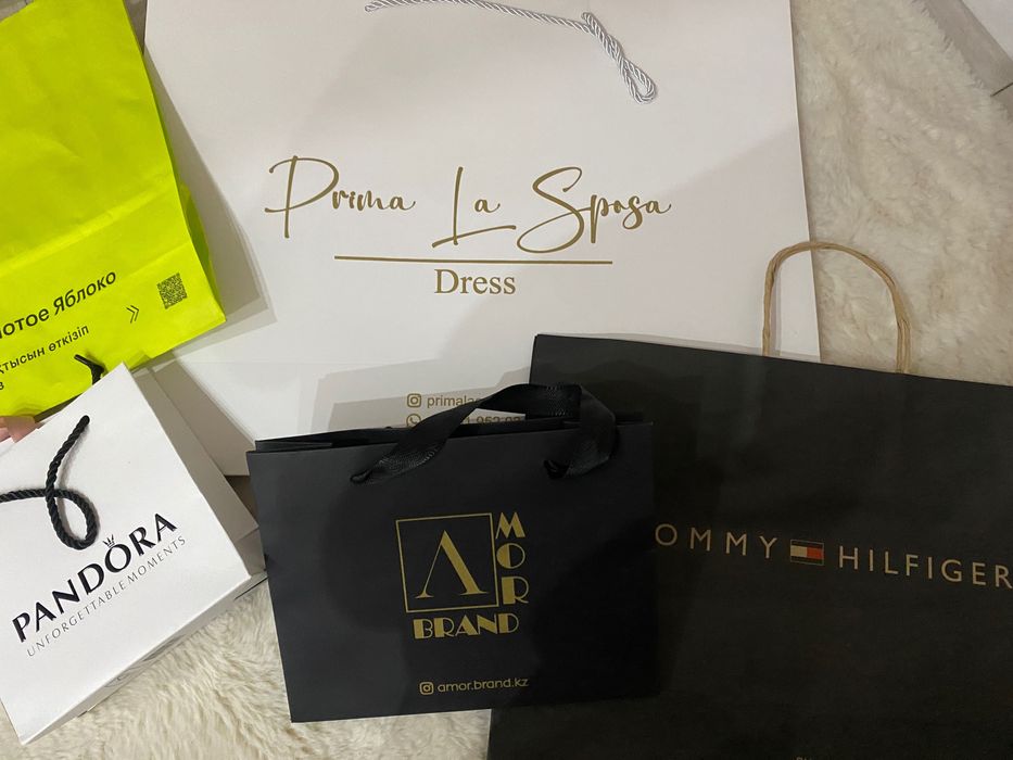 Брендовые пакеты