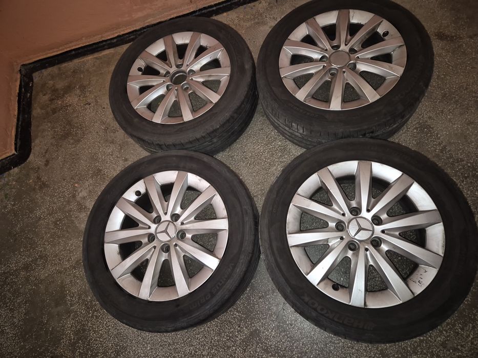 Cauciucuri cu jante aluminiu