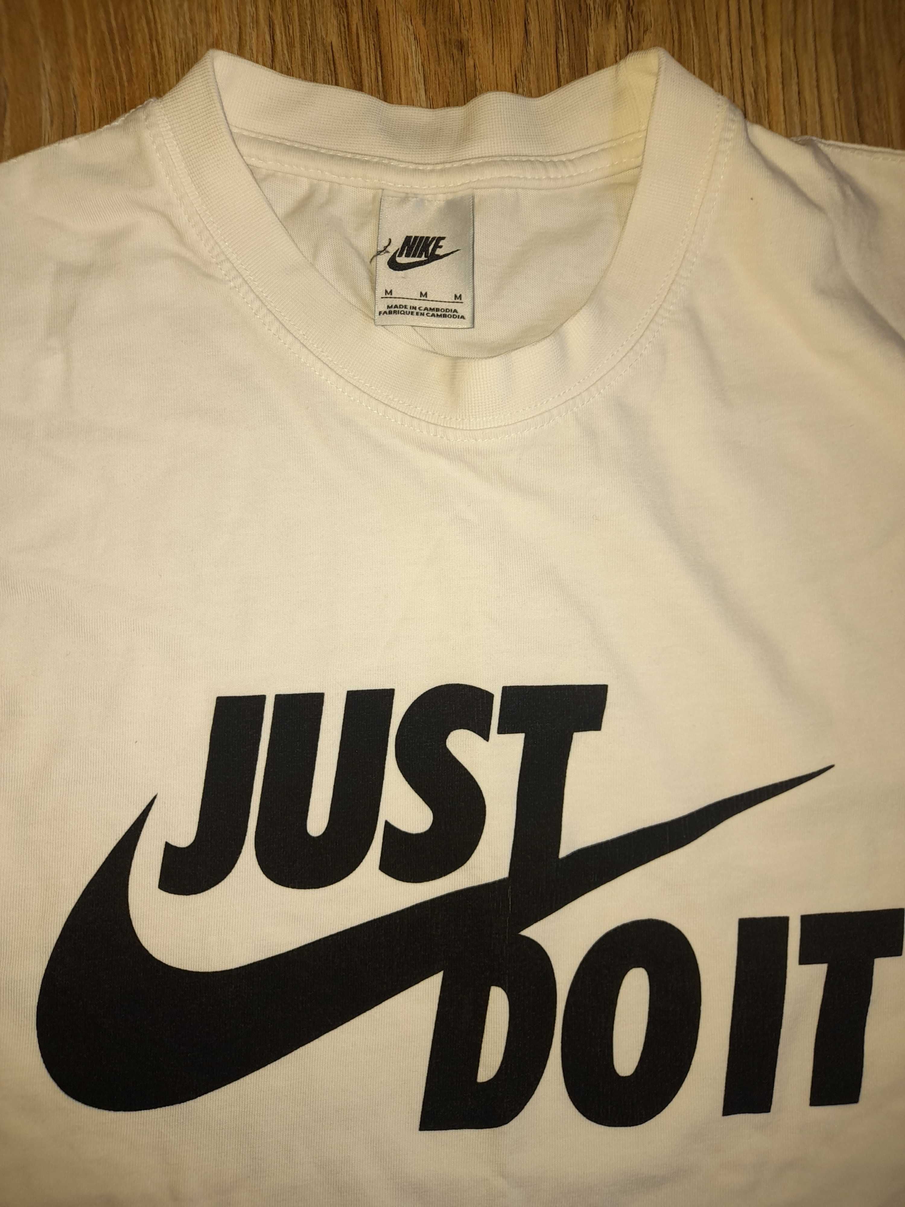 Тениска Nike,м размер