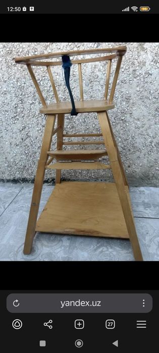 Детский стульчик для кормления ребенка