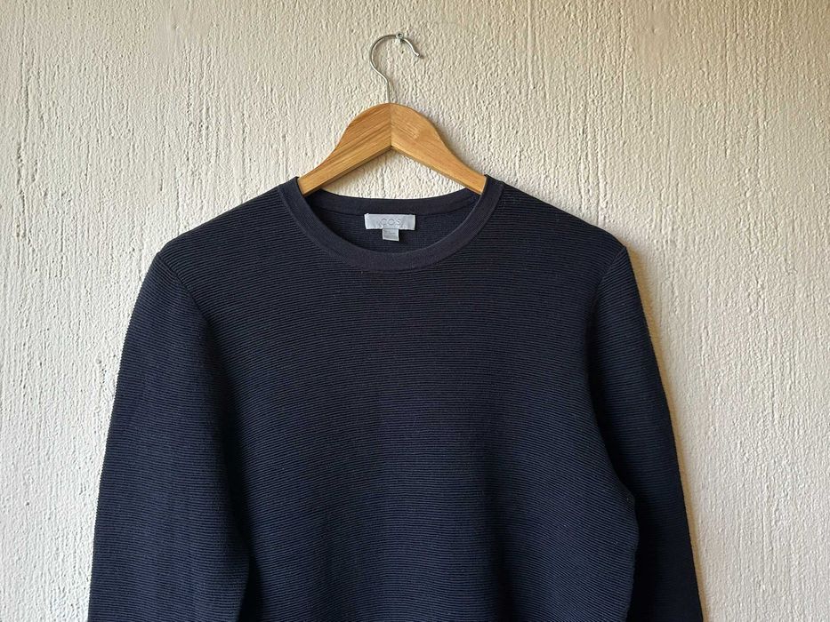 Черен вълнен пуловер COS