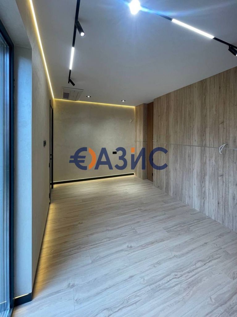 Продава се Тристаен апартамент в Свети Влас - 148 кв.м за 1613 €/кв.м - Снимка #5