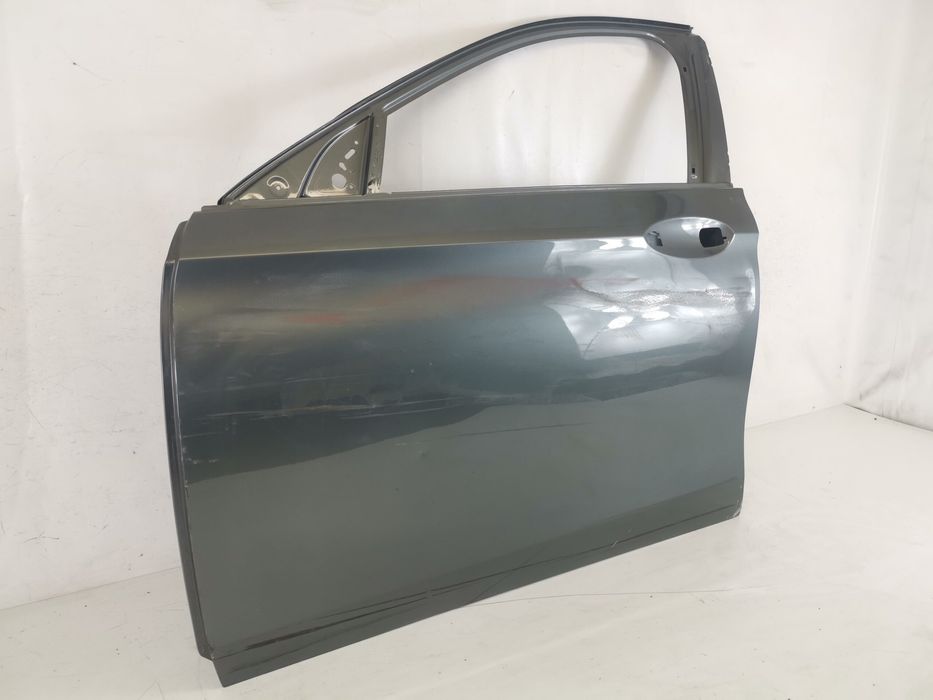 Лява предна врата Mercedes-Benz E-Class / Мерцедес-Бенц Е-Клас Оригина