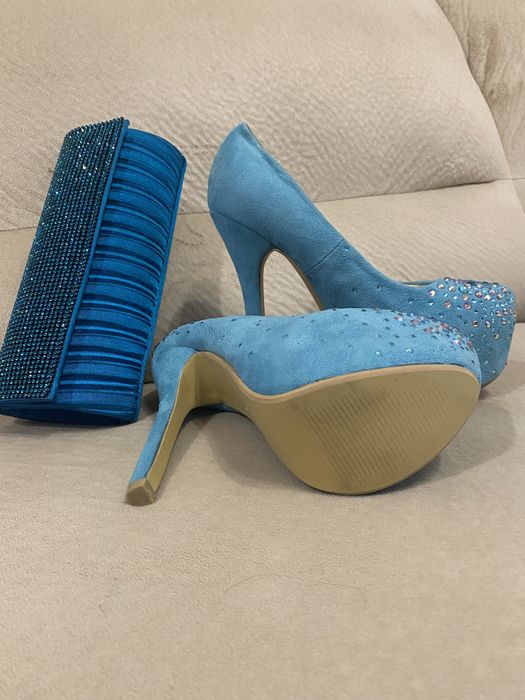 Обувки и чанте