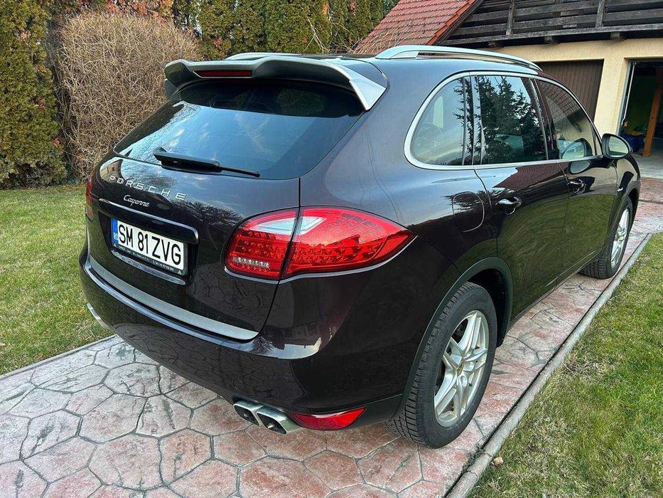 Porsche Cayenne 3.0D PLATINUM EDITION
