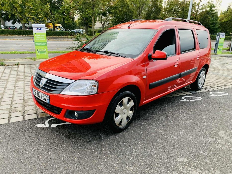 Dacia Logan MCV 2011