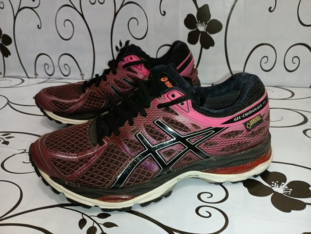 Asics Gel Cumulus N 36- 26 лв