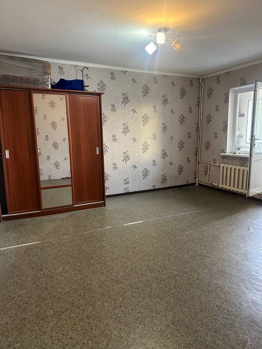 Arenda kvartira. Vodnik  bozorchani yonida. 1/7/9