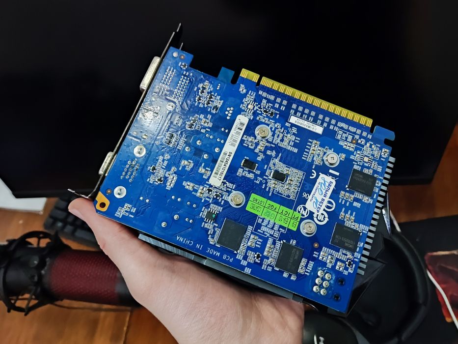 Продам видеокарту Gtx 650