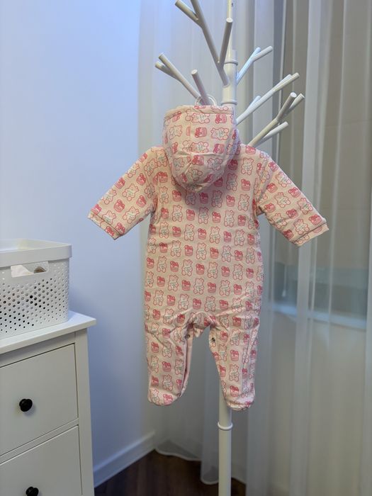 Космонавти, якенца и зимни дрешки за момиче Guess, HM, Bennetton