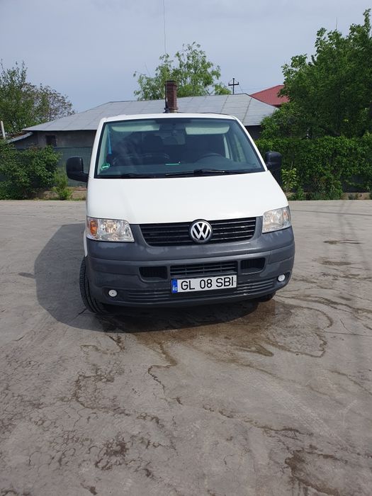 De vinzare vw T5..