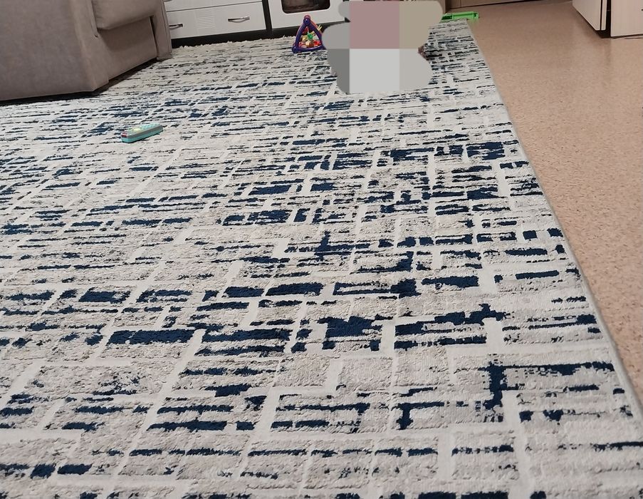 Продам ковёр в хорошем состоянии