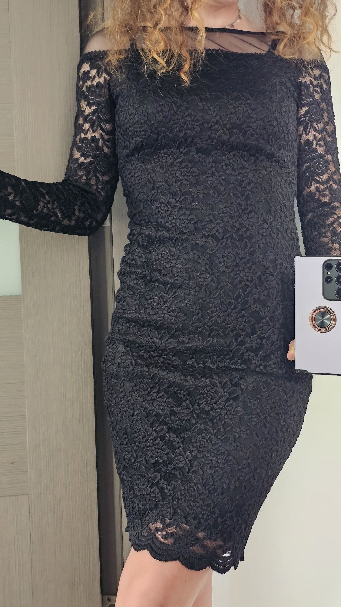 Rochie neagra din dantela