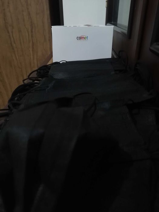 Маски чёрные ( mask black) 4шт +1 подарок  10шт +2 made in Korea