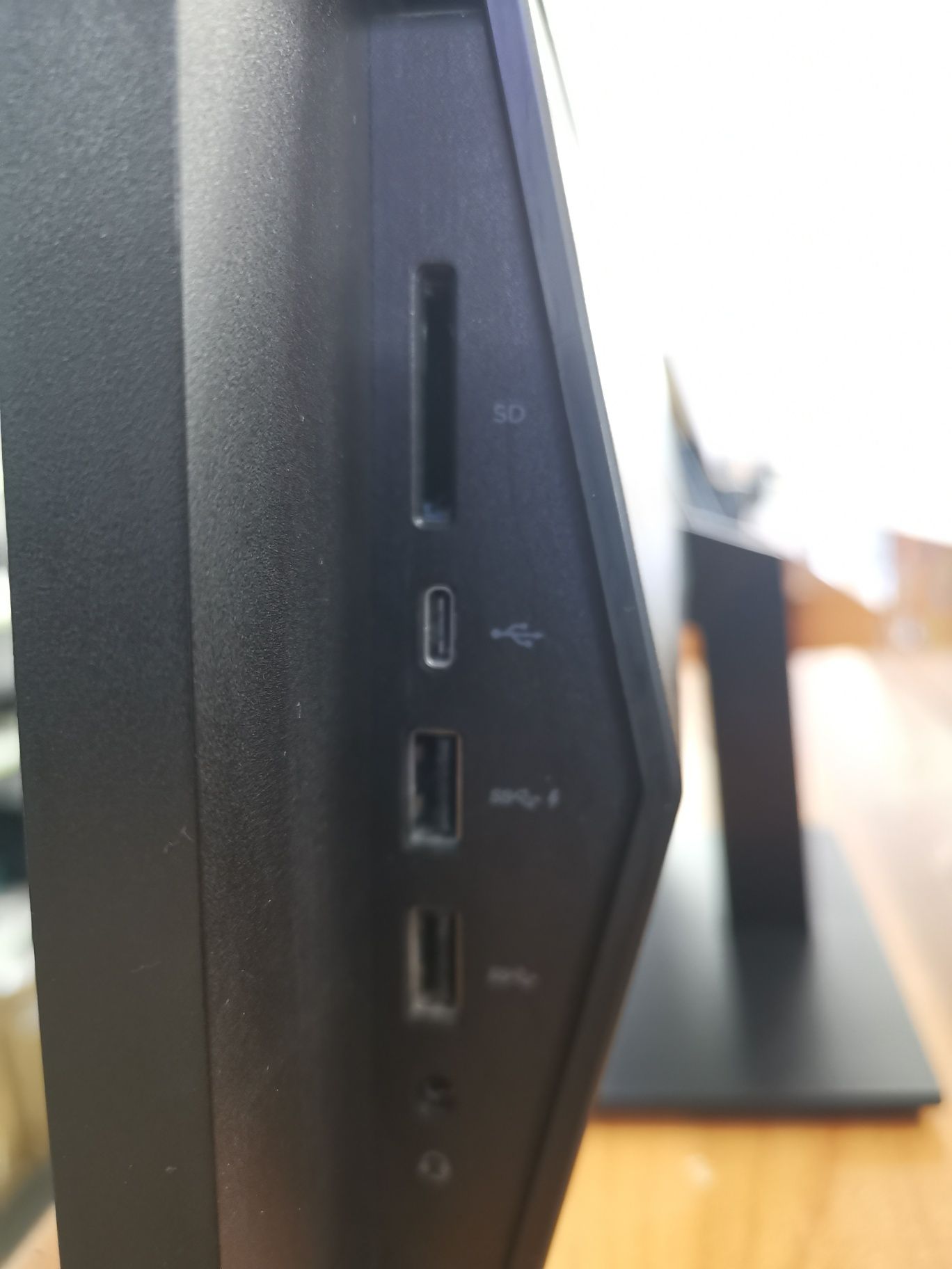 Моноблок (компьютер) HP ProOne 440 G4, core i5-8500t, SSD 256, ОЗУ 8гб