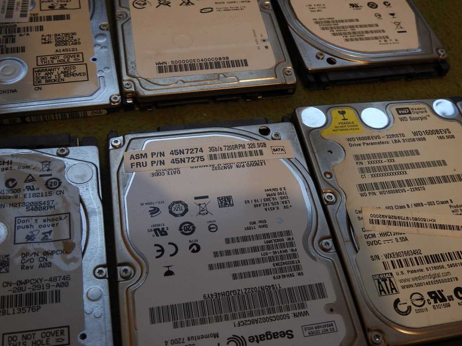 Harddiskuri si memorii laptop si pc