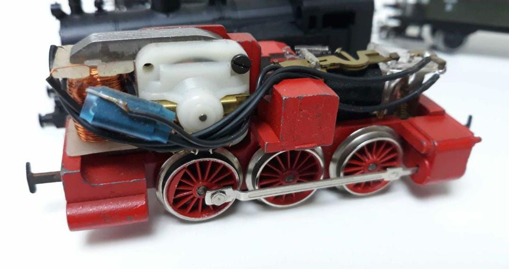 Locomotiva Electrica HO Marklin 3104 DB Era III BR 89 066 si 2 vagoane