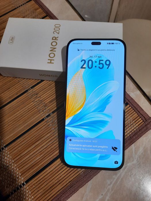 Telefon Honor 200 lite
