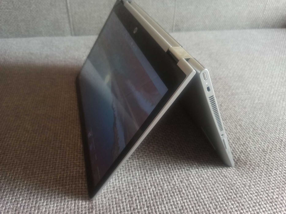 Сенсорный ноутбук-трансформер на базе Core i3-7100U