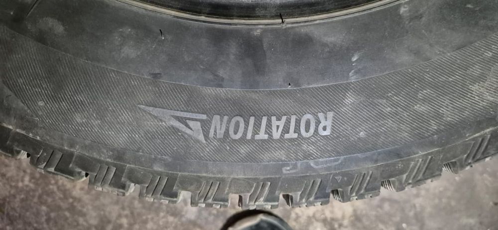 Продам резину четыре баллона