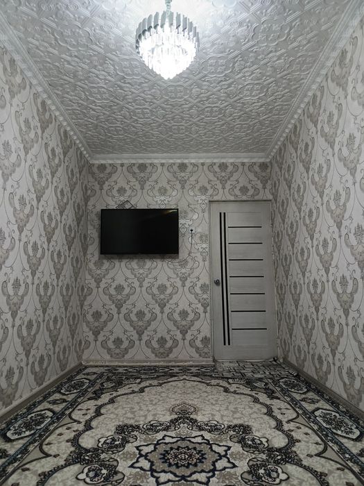 2 хонали квартира 1 этаж ЕВРО РЕМОНТ нарсалари Билан срочна СОТИЛАДИ