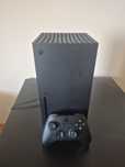 Xbox Series X с джойстик