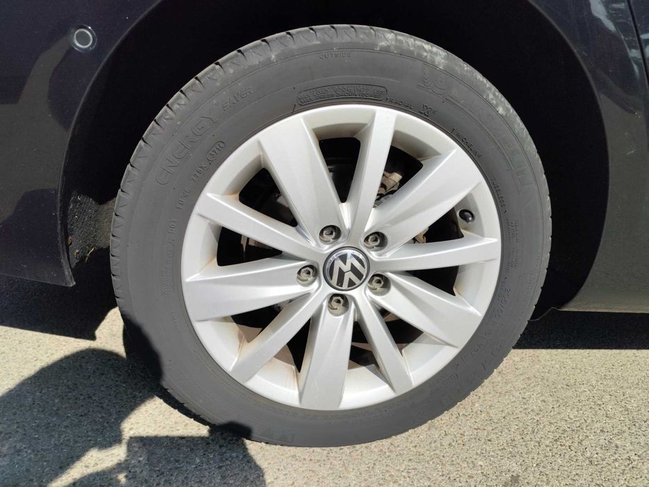 Volkswagen GOLF 7 2014