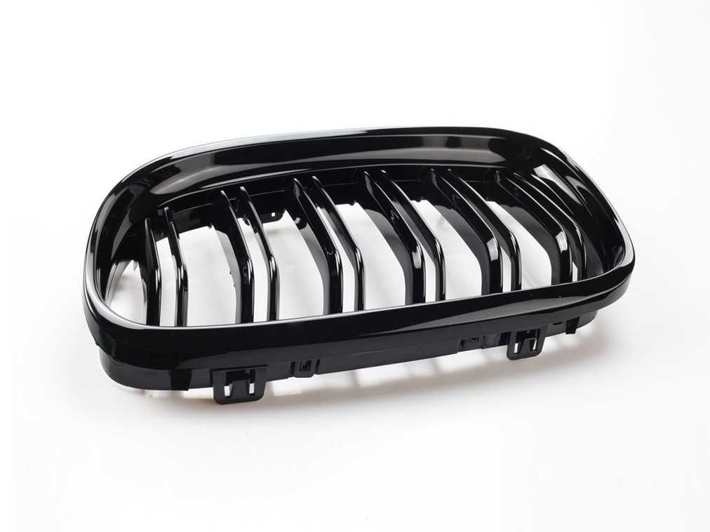 Grile nari duble BMW E90 E91 LCI facelift, negru lucios, piano