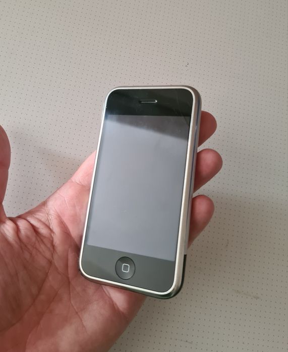 iPhone 2G 8GB Apple A1203 Telefon De Colectie Primul