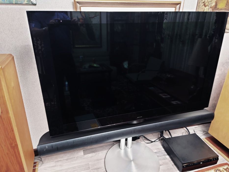 Телевизор Bang & Olufsen Beovision 7-55