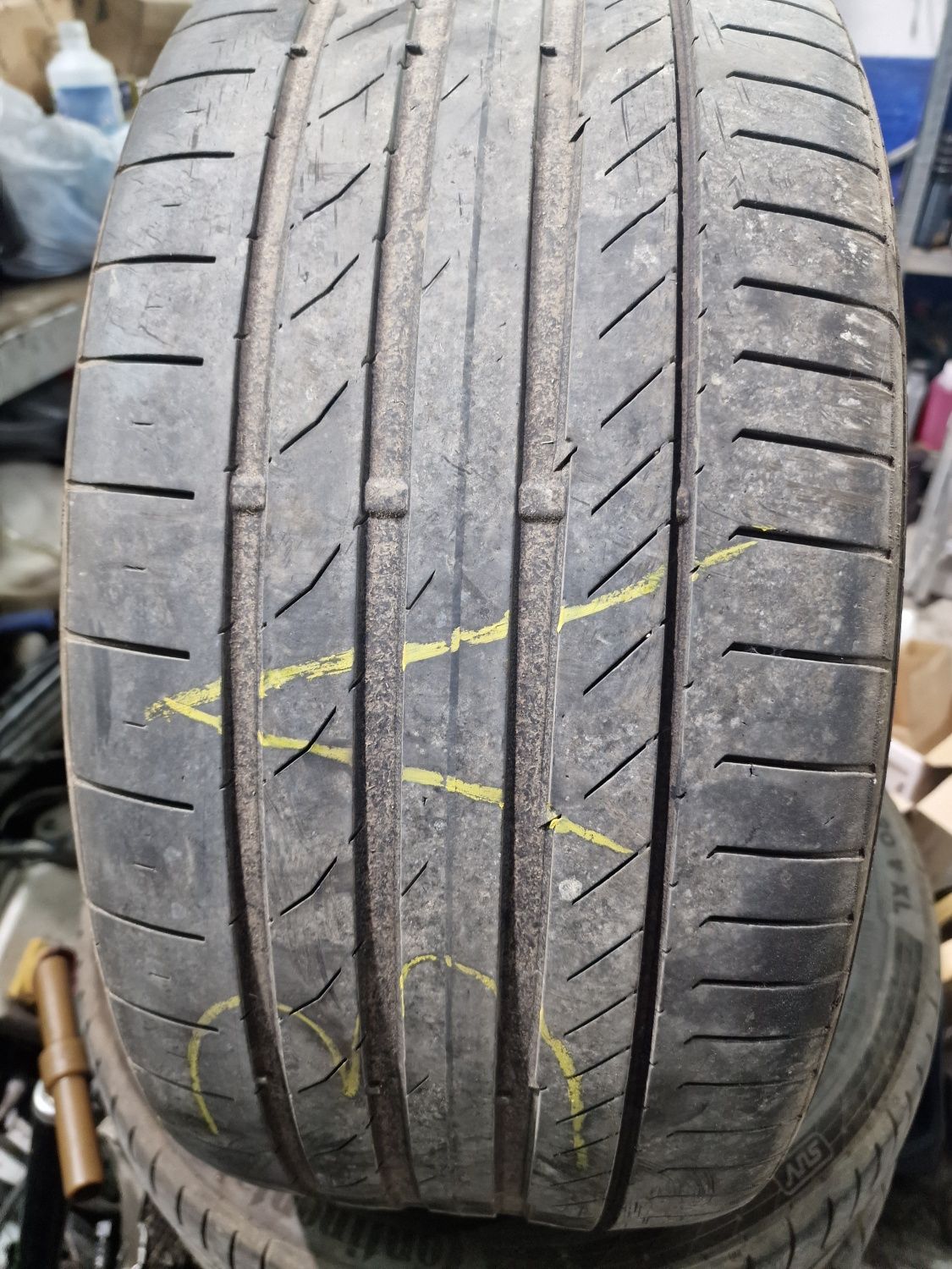Летни гуми Continental 255/40/20