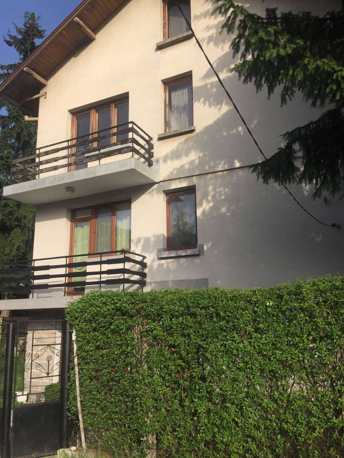 Продава Къща- с Говедарци, обл Самоков