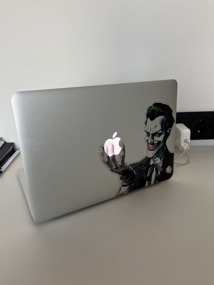 MacBook  Air  13