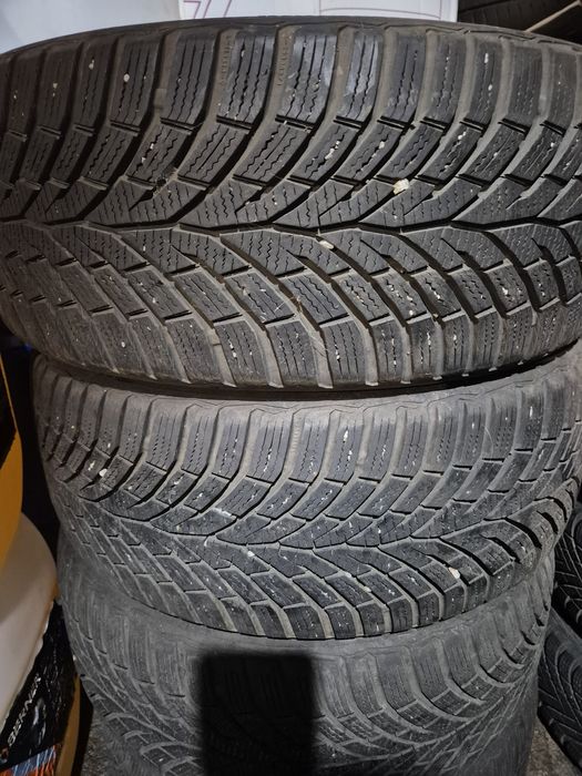 Anvelope/cauciuri 225 45 R17