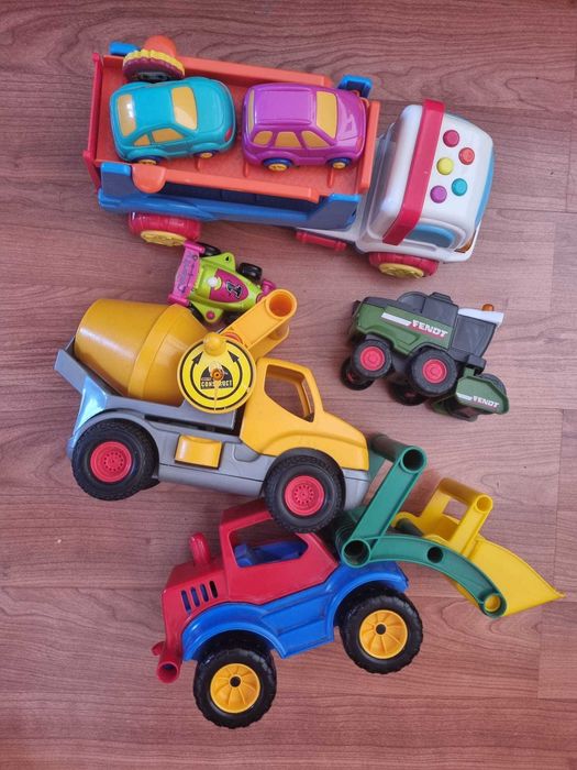 Multe tipuri de masinute