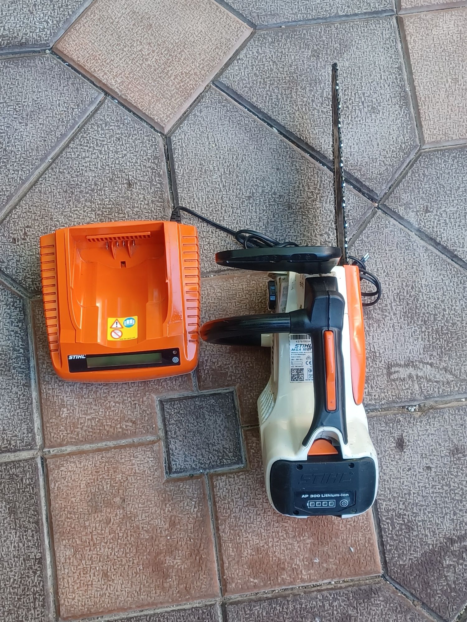 Drujba  pe acumulator  STHIL  MSA 160 T