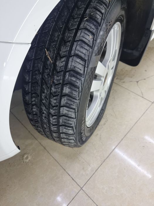 Lacetti 1.8 Mexanika sotiladi kraska toptoza 2013 yurgan km  161000