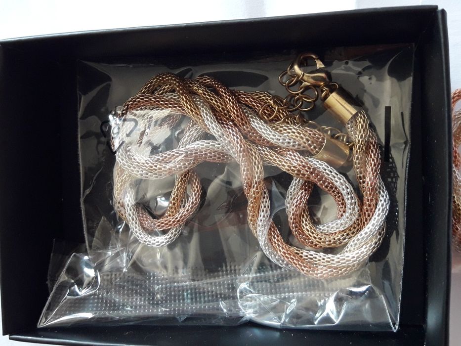 Set bijuterii nou