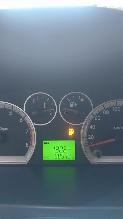 Нексия 3 сотилади