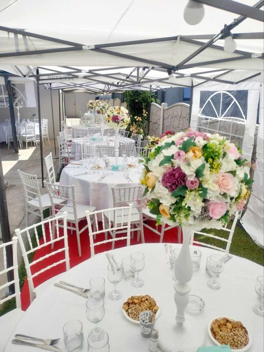 Cort și pavilioane pentru evenimente