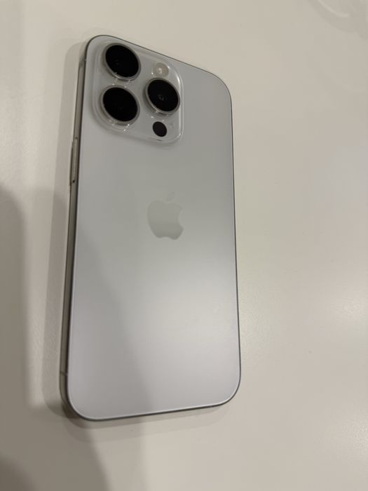 Продам IPhone 15Pro