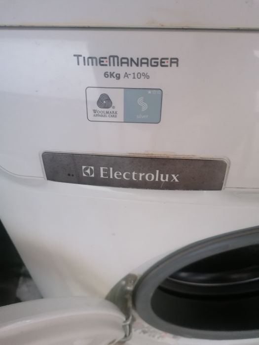 Mașina de spălat  Electrolux