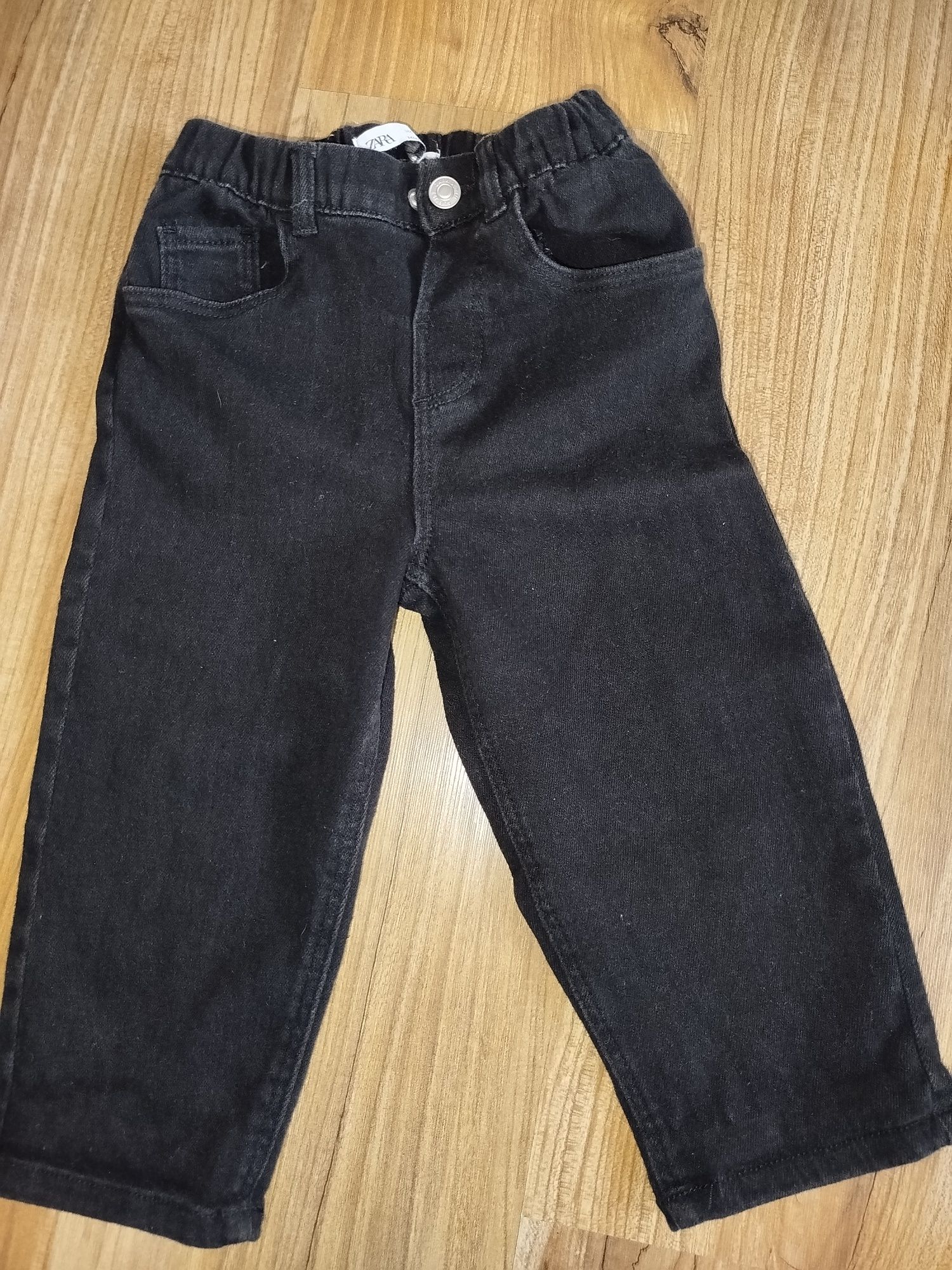 Лот дрехи 86/92 на Zara