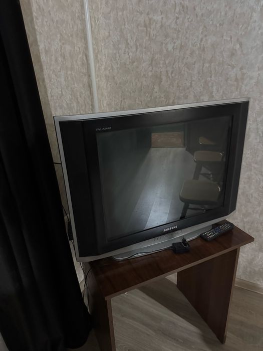 Телевизор самсунг в идеальном состоянии